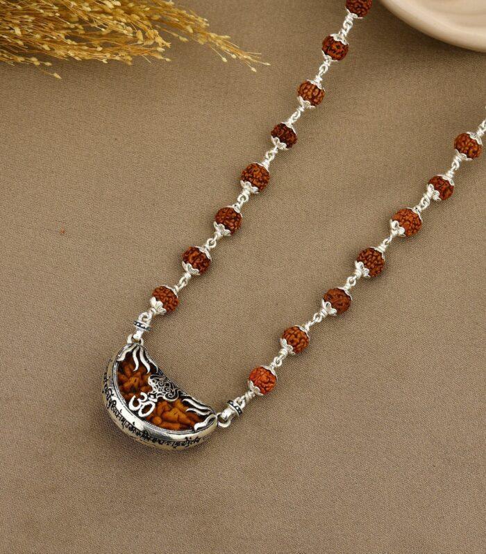 Mukhi Rudraksha with Trishul Silver Cap Pendant